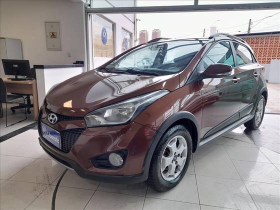 HYUNDAI HB20X 1.6 16V STYLE FLEX 4P MANUAL